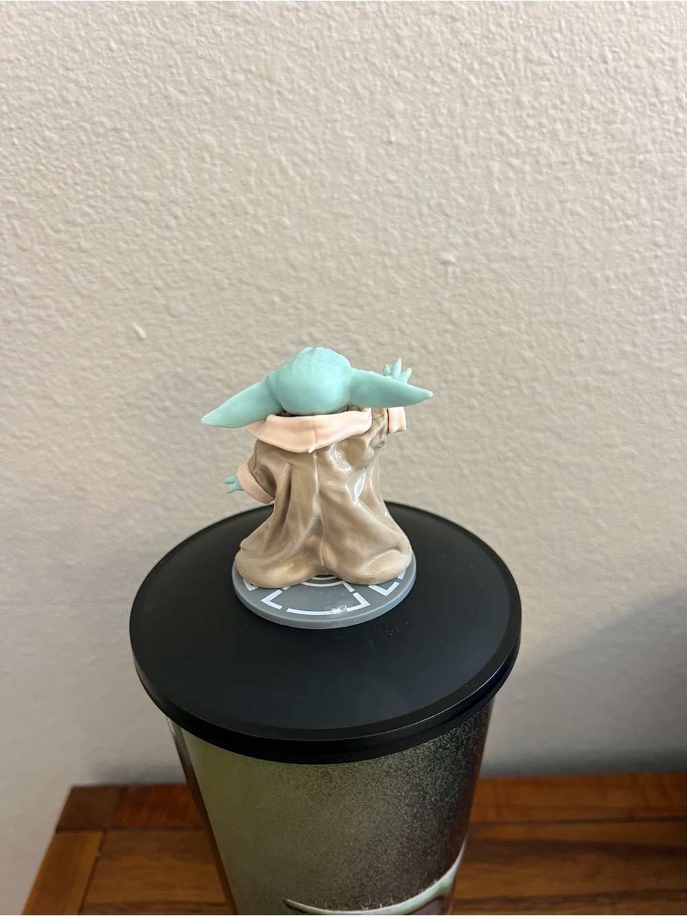 Mandalorian & Grogu Hover Pram Popcorn Bucket, Topper Cup, "This is The Way" Tin - Picture 10 of 16